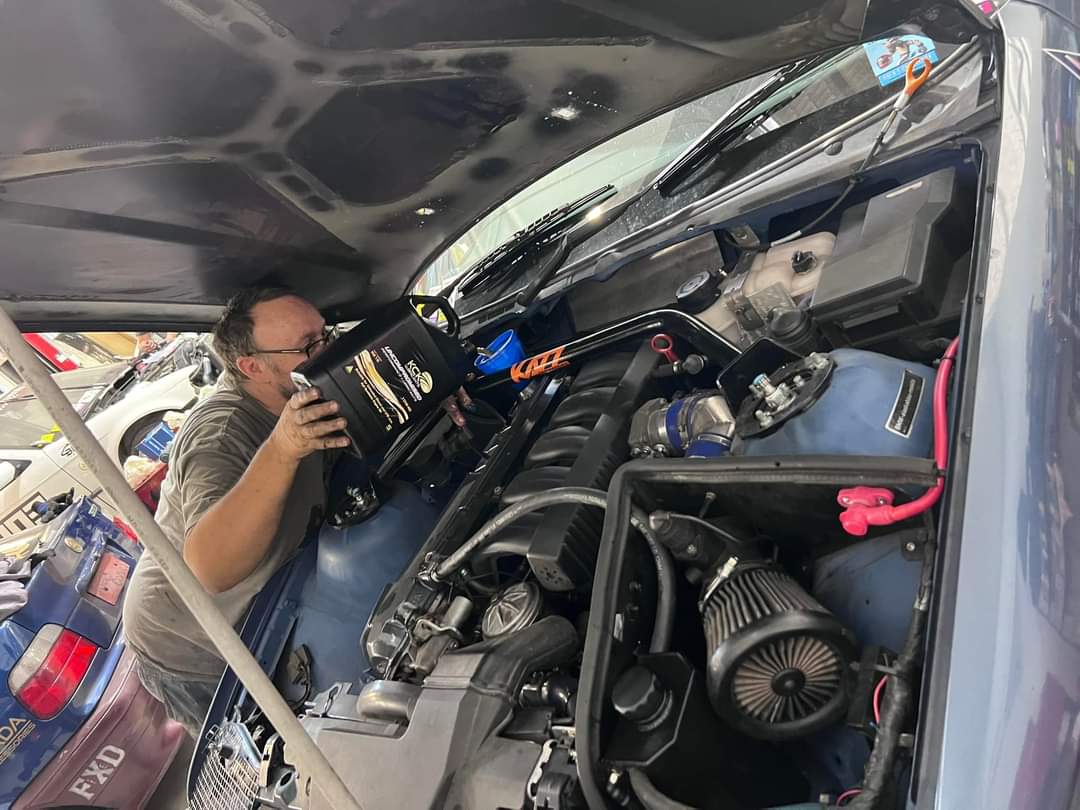 KCK Lubricants used in an endurace BMW race car